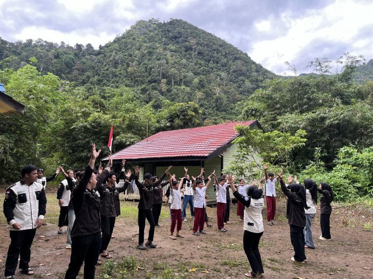 Ekspedisi Aksi Mengabdi Mahasiswa Universitas Sapta Mandiri Berjalan Sukses